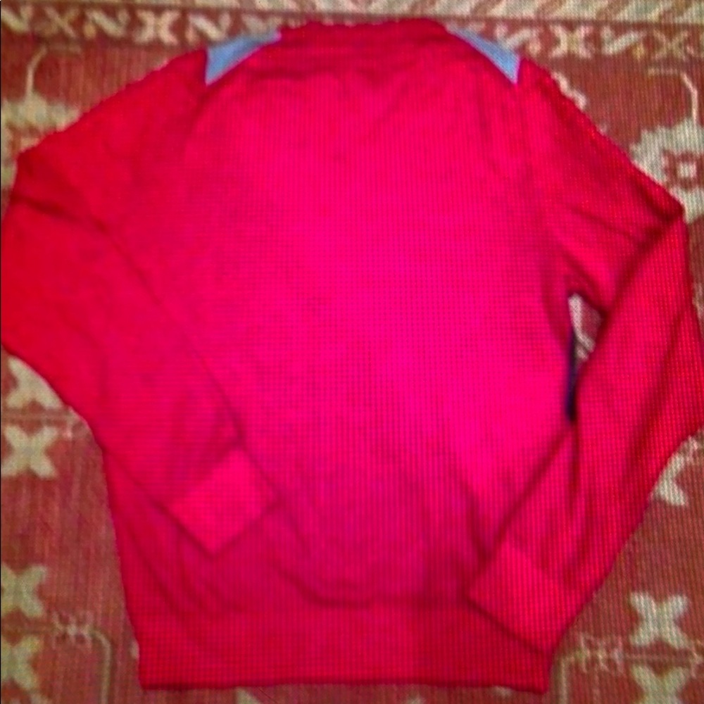Express Sweater - Picture 2 of 3